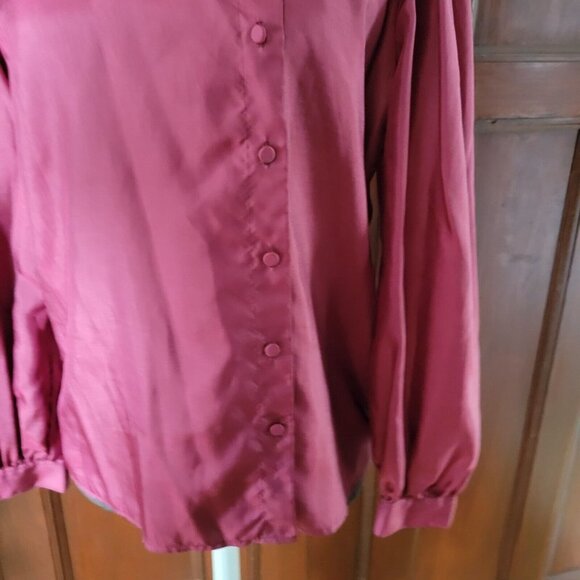 Vintage JH Collectibles Red Button Front Blouse High Neck Ruffle Women's Size 10 - Picture 3 of 8